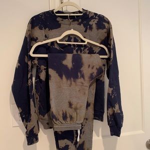 Tie dye sweat suit 💗